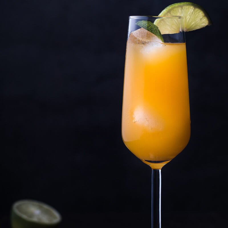 Octopus lounge bar – Flute Bath